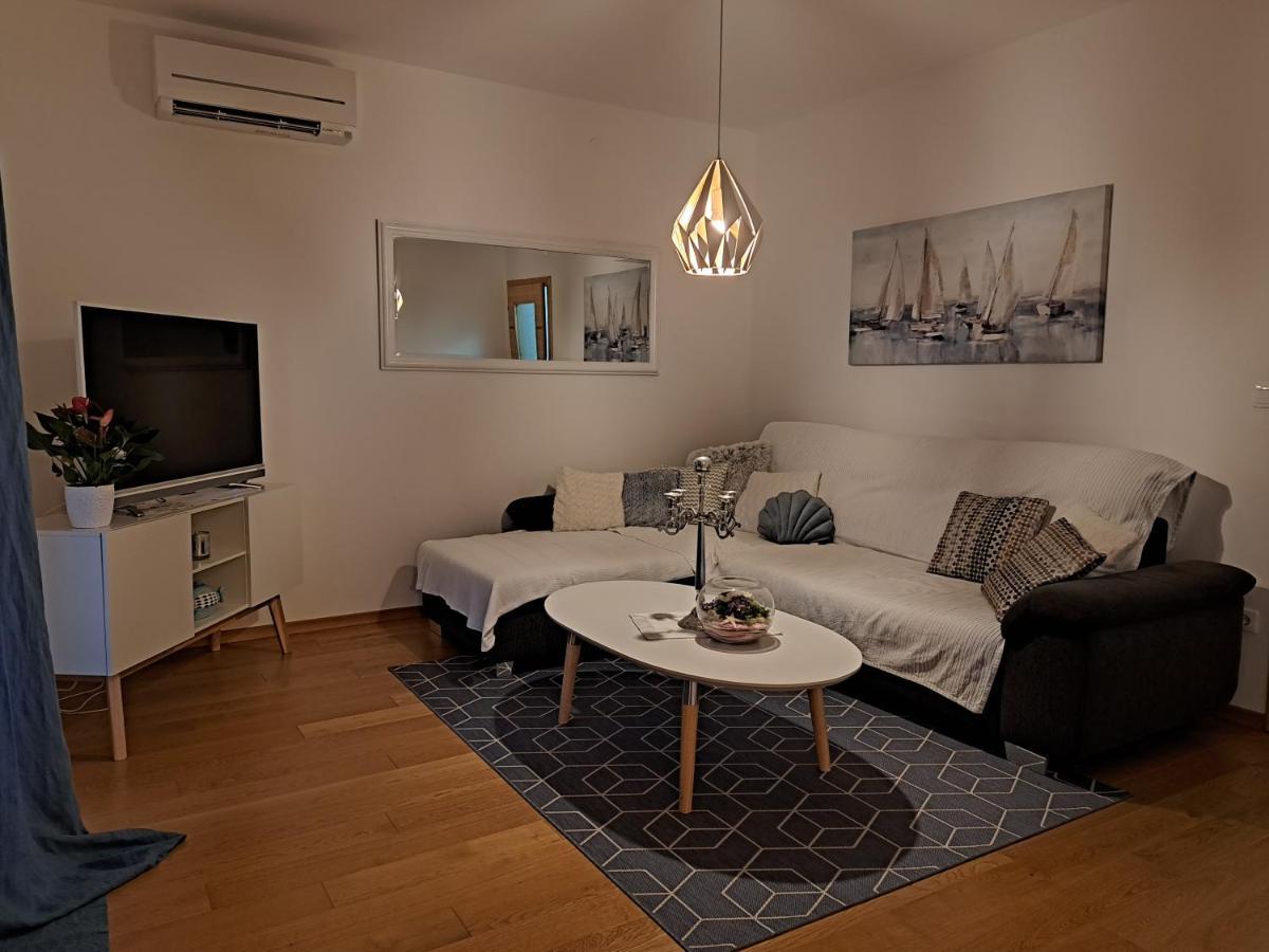 Apartman Blue Crikvenica Exterior foto